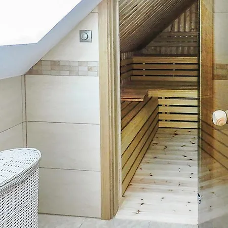 Lovely In Izbica With Wifi Ferienhaus