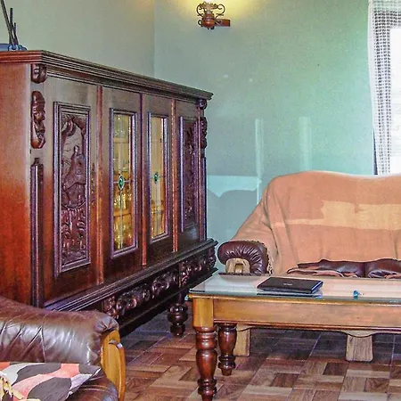 Lovely In Izbica With Wifi *